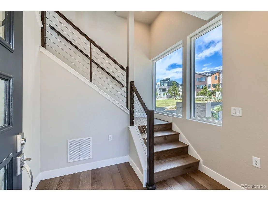 Photo of 16599 Peak Way