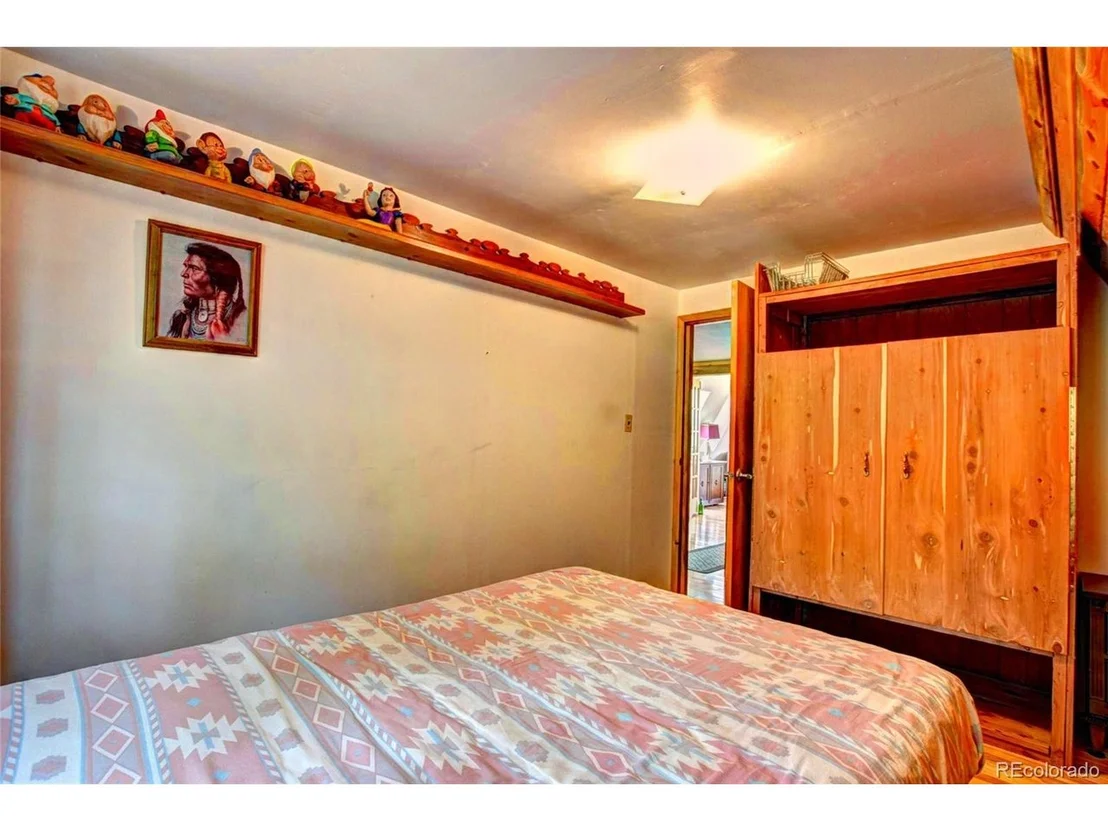 Photo of 567 Haida Rd