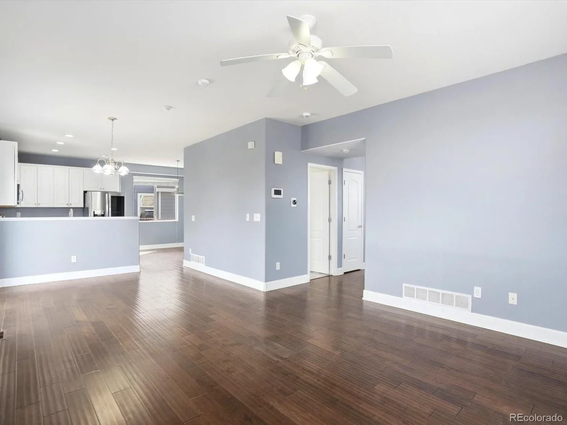 Photo of 10059 Dillon Cir