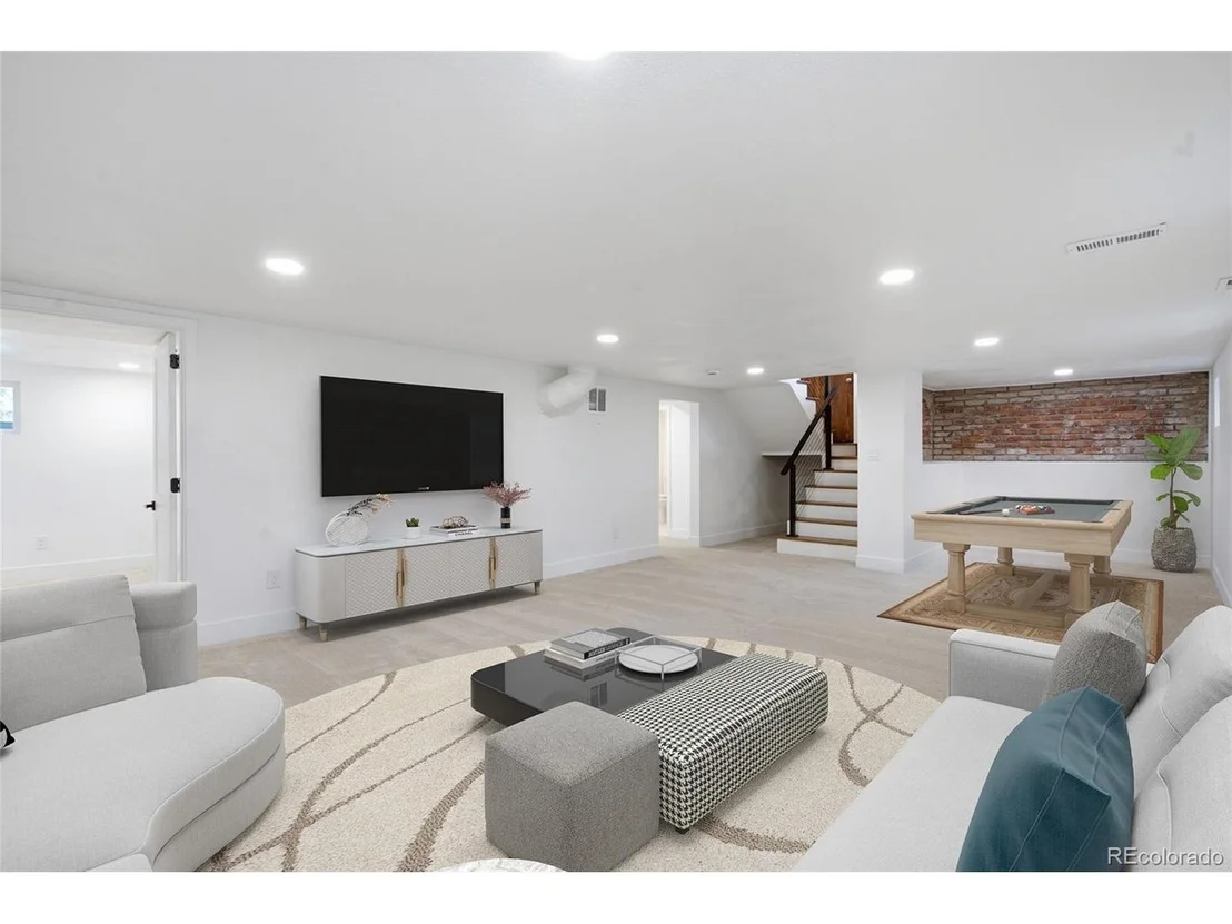 Photo of 4992 Bryant St