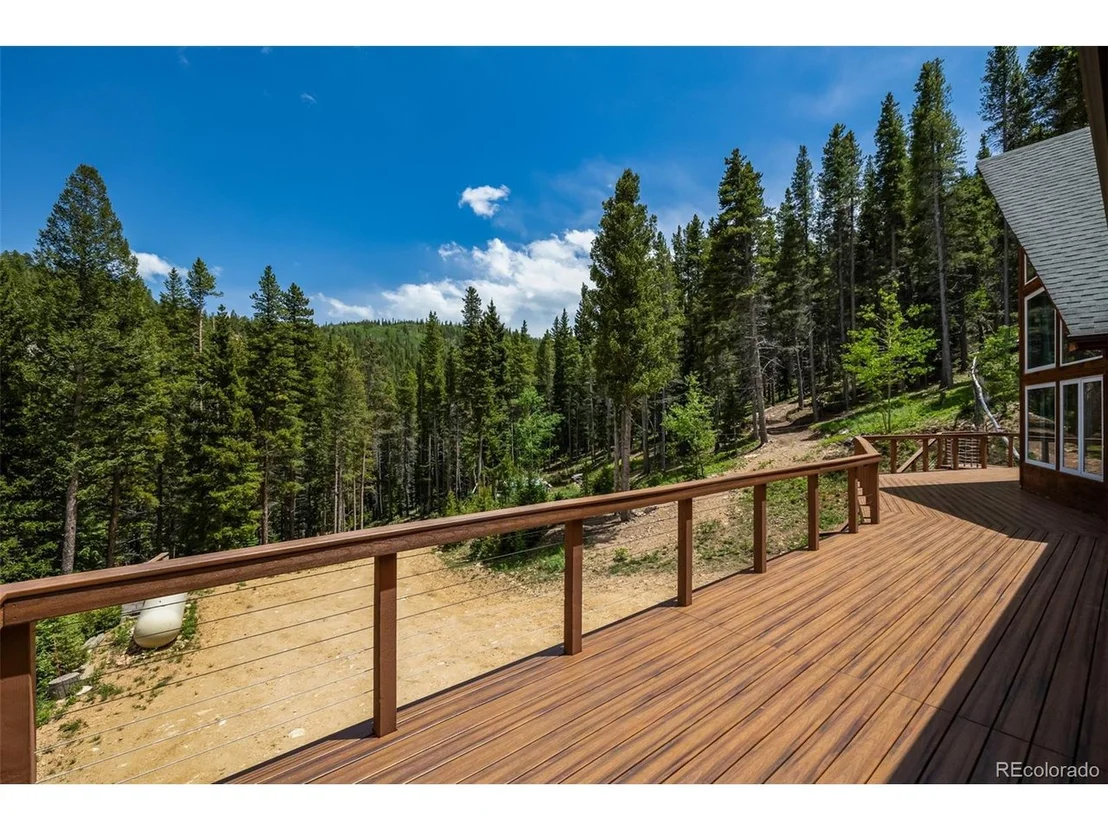 Photo of 2655 Gamble Gulch Rd
