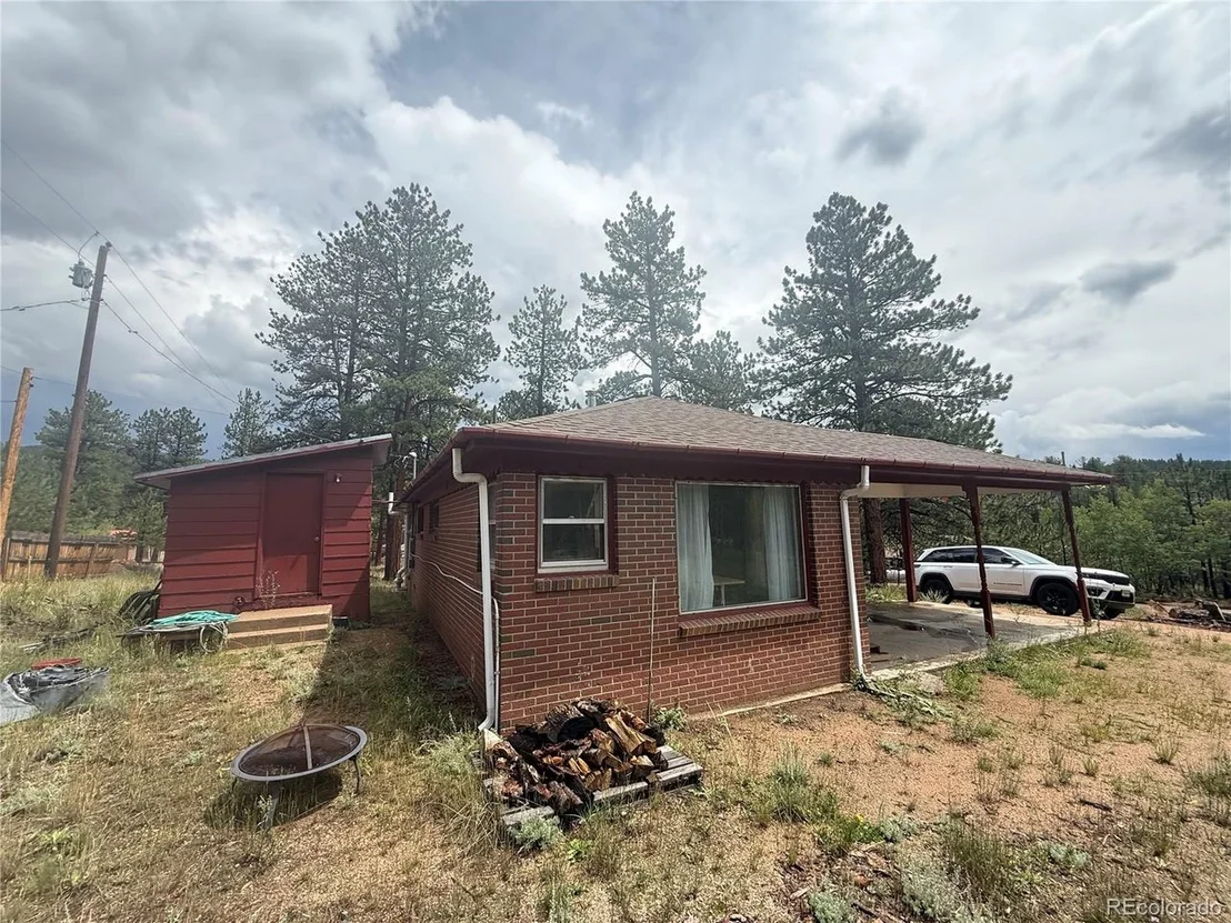 Photo of 63 Fitzsimmons Rd