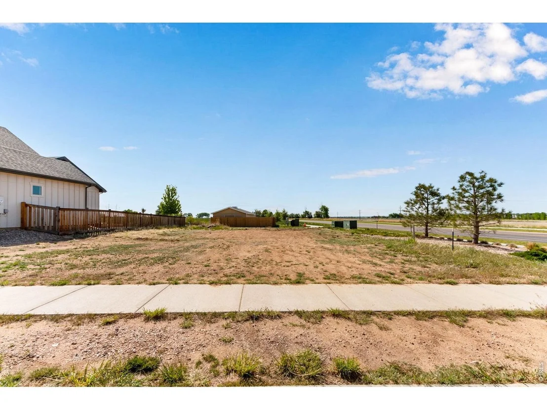 Photo of 5536 Long Dr