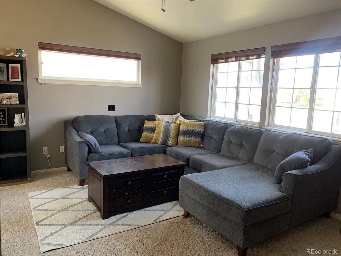 Photo of 902 Cliffrose Way