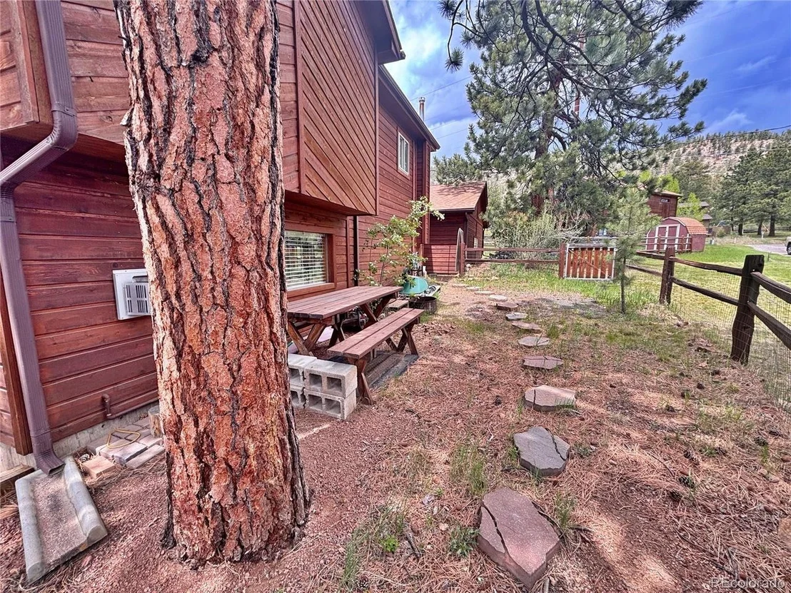 Photo of 17 Silver Springs Rd