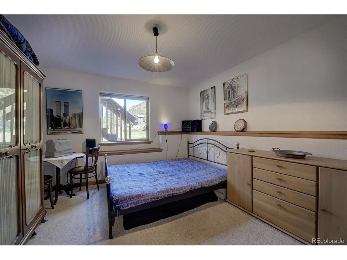 Photo of 56 Sunlight Ln