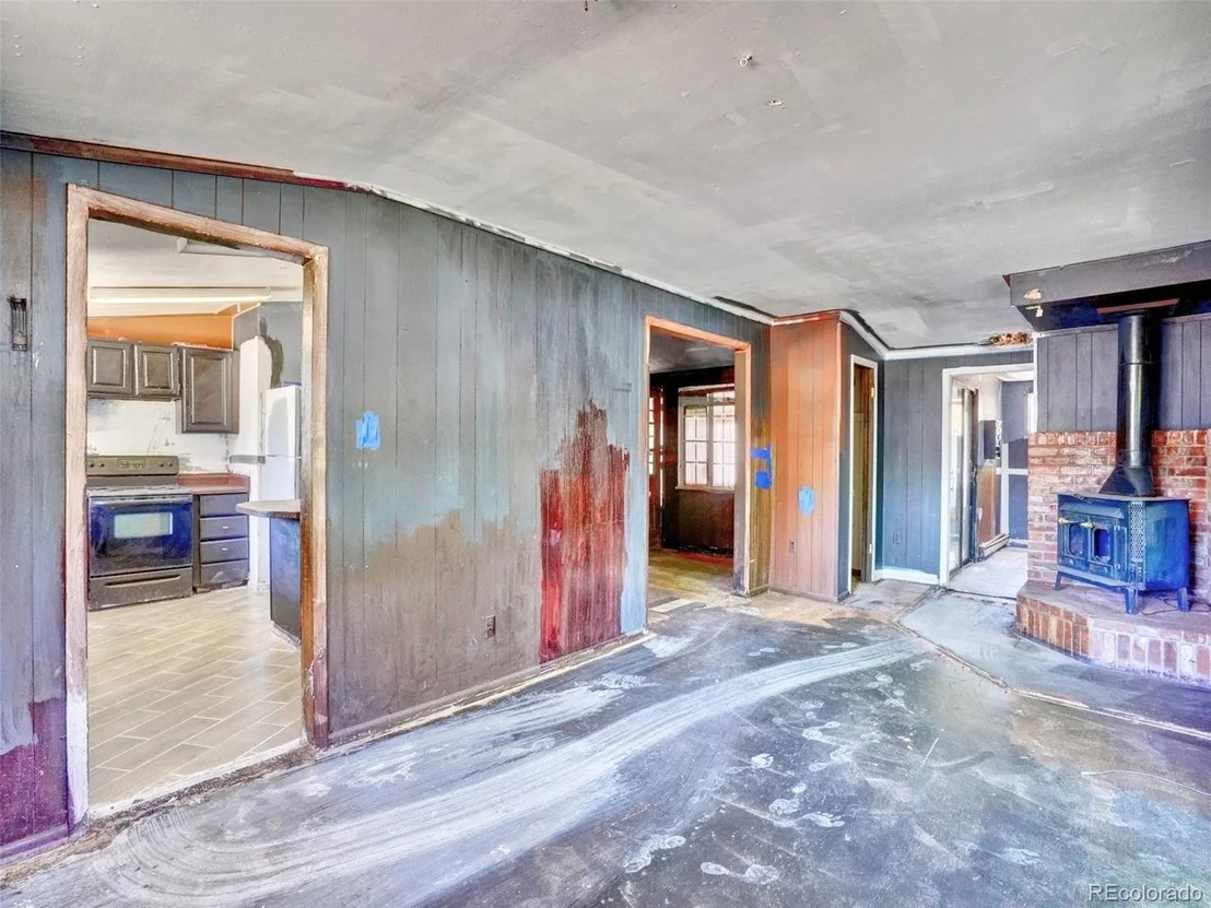 Photo of 7789 Greenleaf Ln