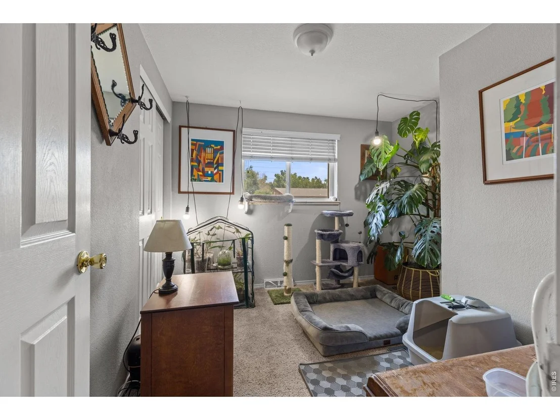 Photo of 4653 Dover St