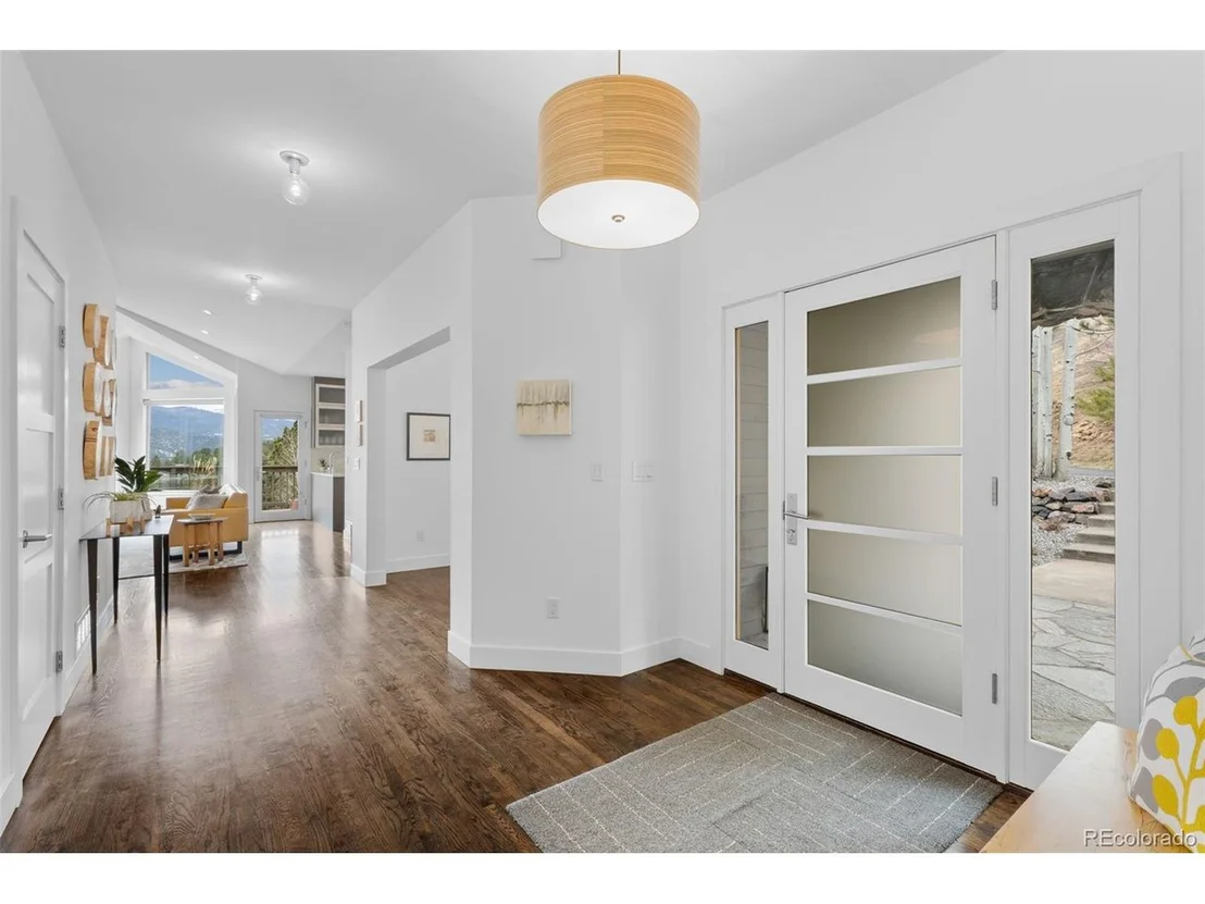 Photo of 58 Stagecoach Blvd