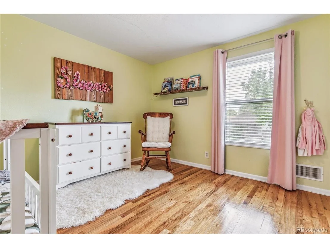 Photo of 4844 Scranton Ct