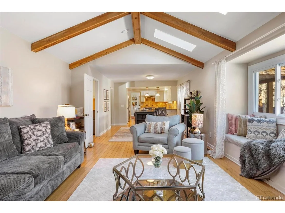 Photo of 16733 E Prentice Cir