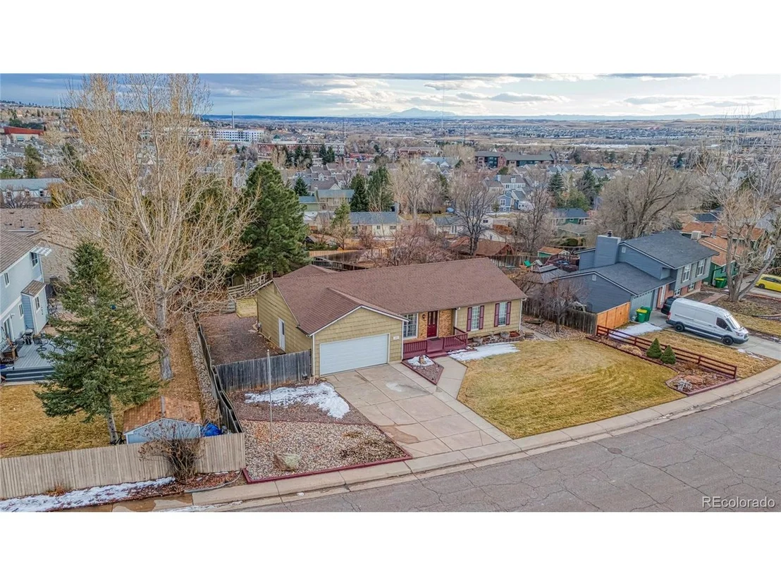 Photo of 6812 Blue Jay Dr