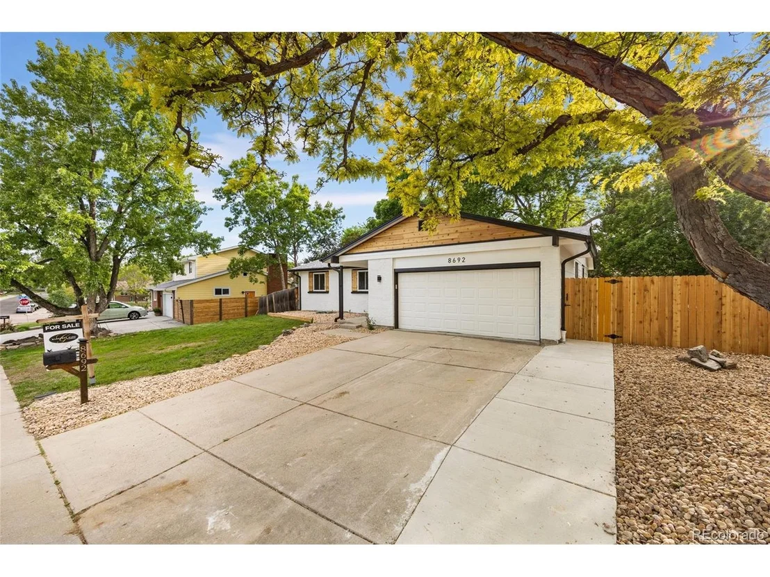 Photo of 8692 W 84th Cir