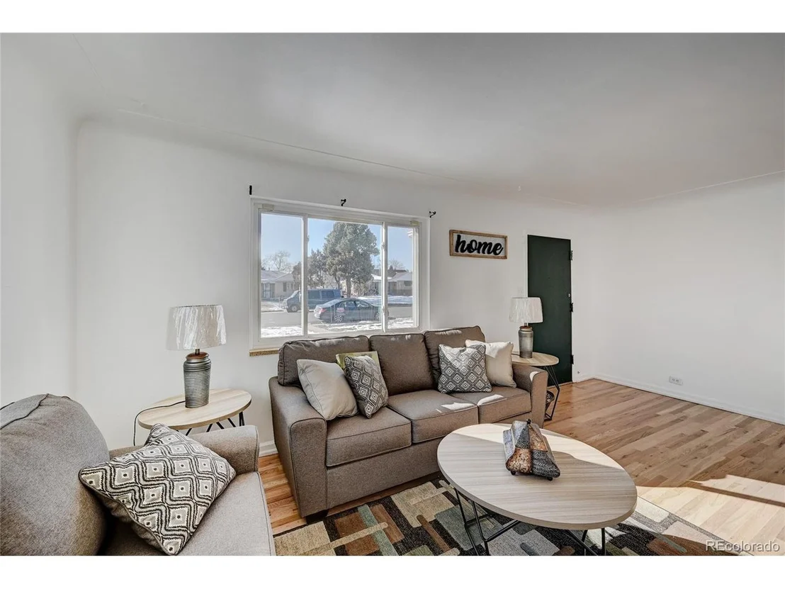Photo of 3010 Locust St