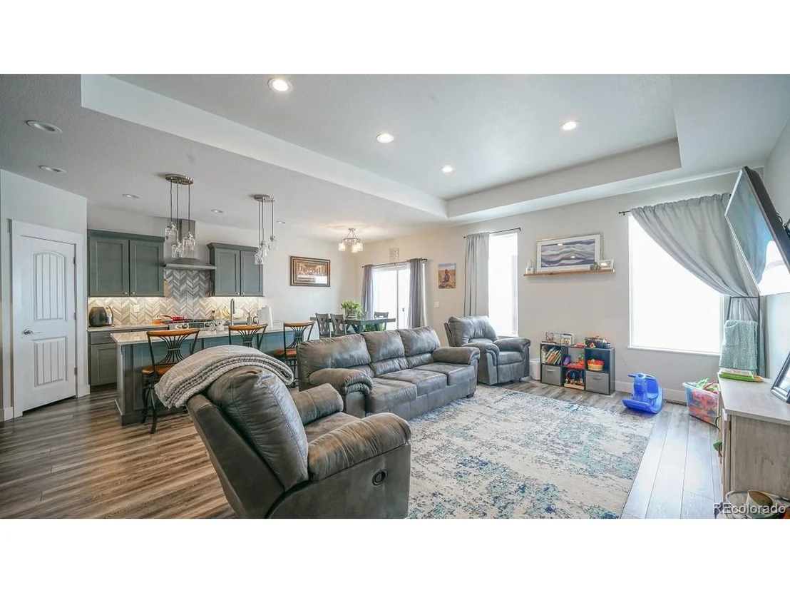 Photo of 515 11th Ave