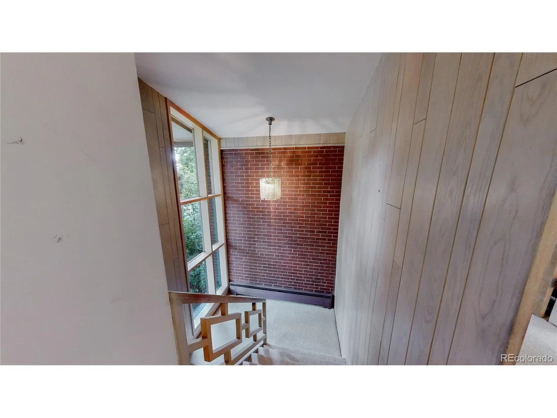 Photo of 340 Clermont St Pkwy