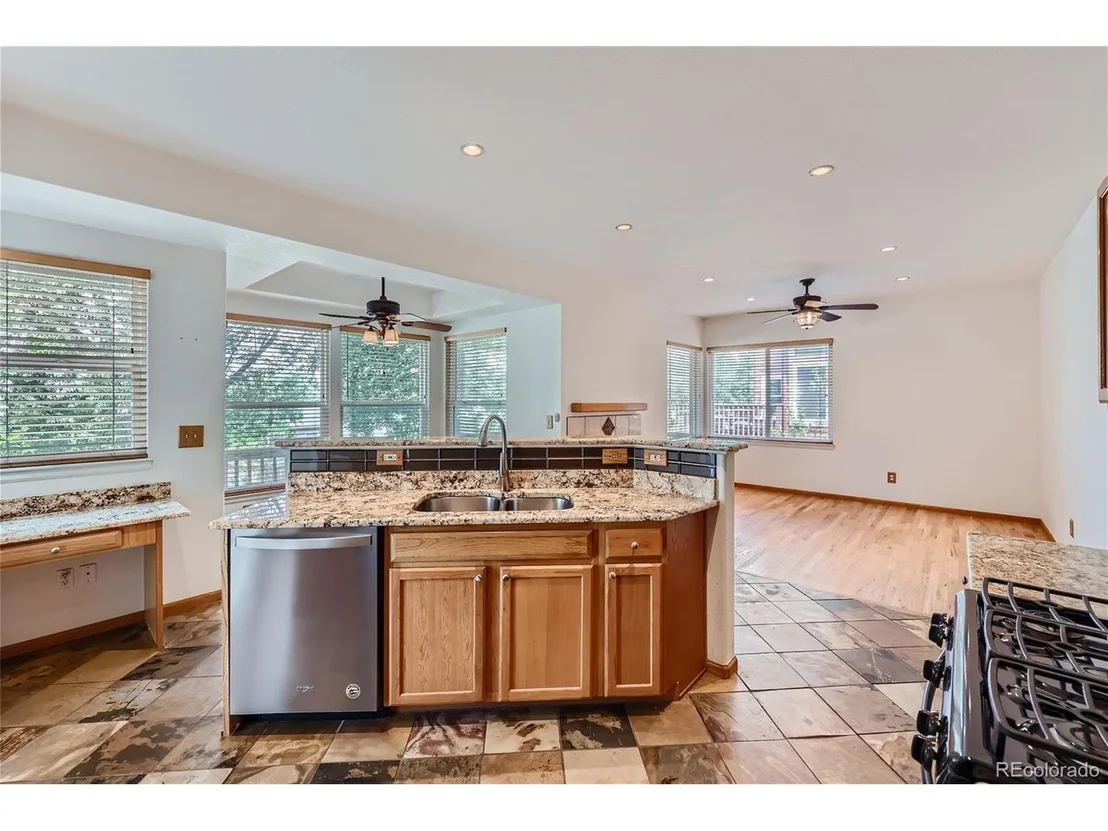 Photo of 2285 Beacham Dr