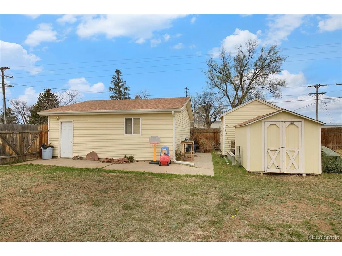 Photo of 350 2nd St