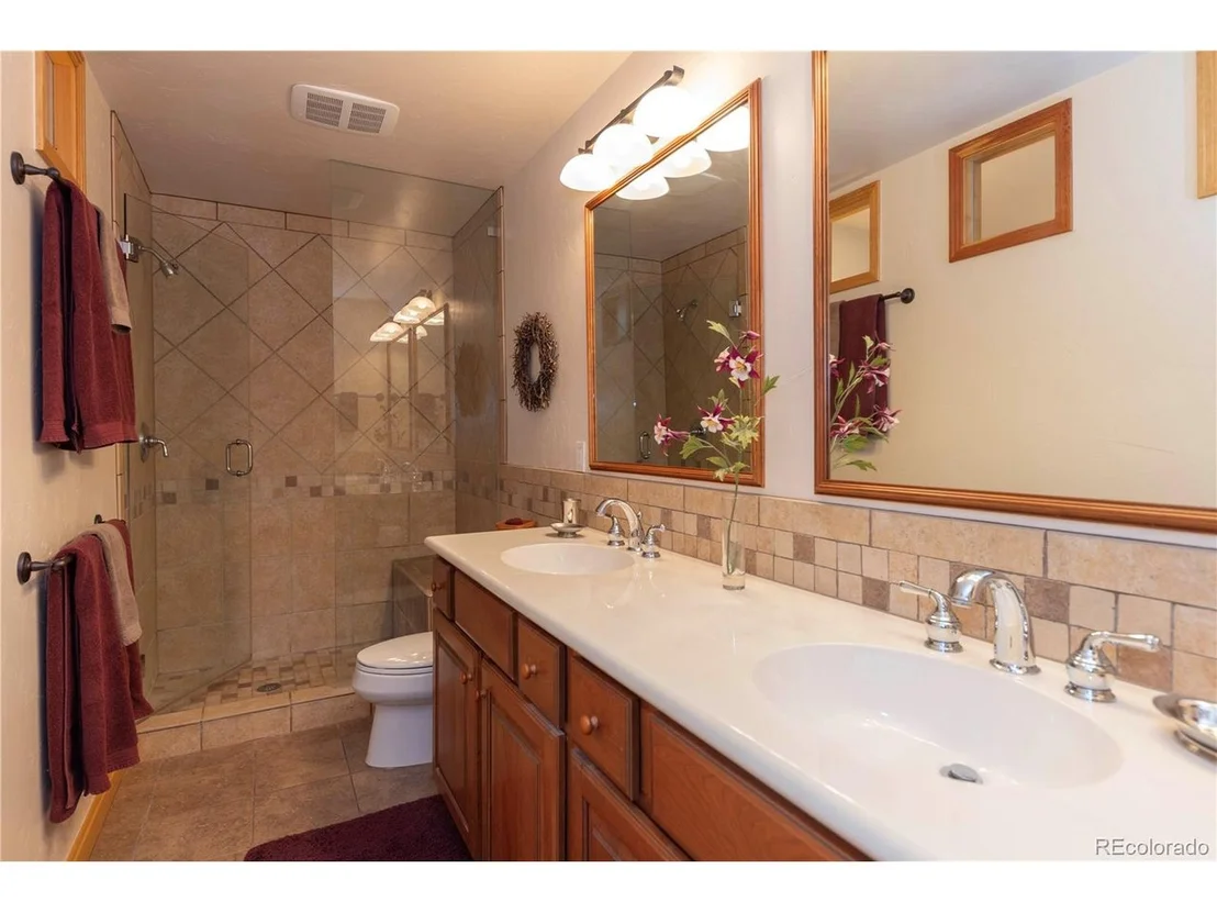 Photo of 1755 Red Hawk Rd
