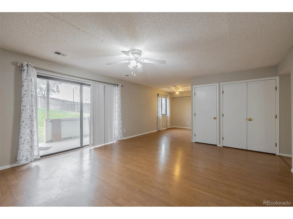 Photo of Unit 1007 at 2201 Sable Blvd