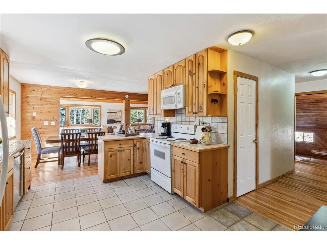 Photo of 21345 Cliffwoods Trl