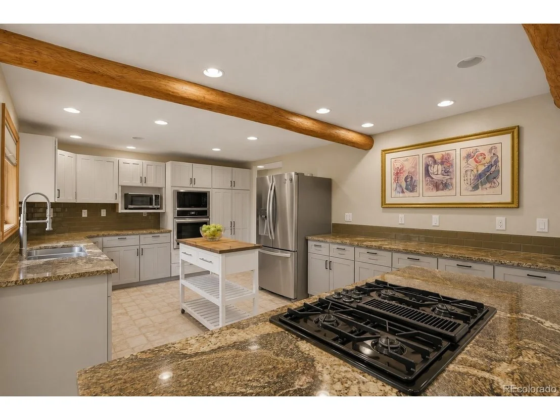 Photo of 417 Witter Gulch Rd