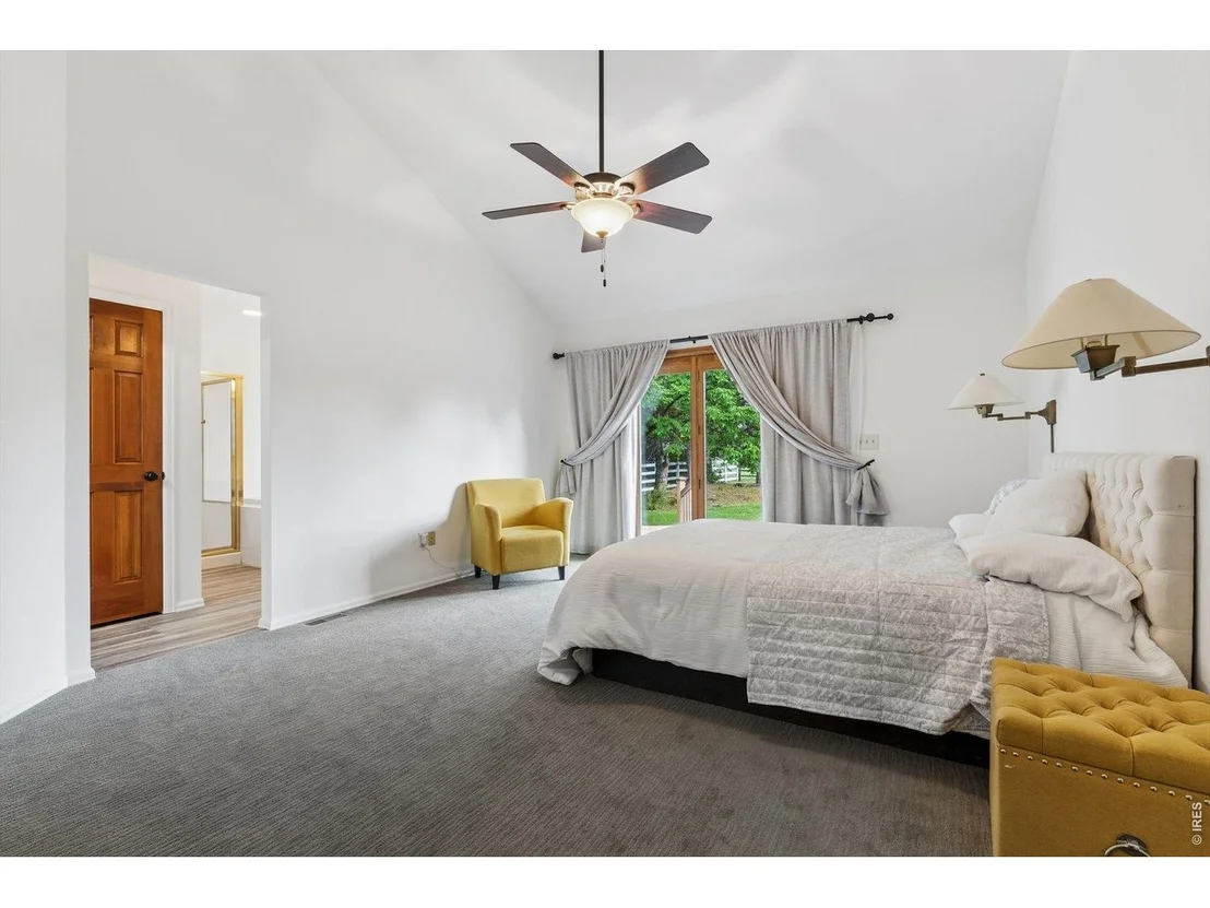 Photo of 6852 Peppertree Dr