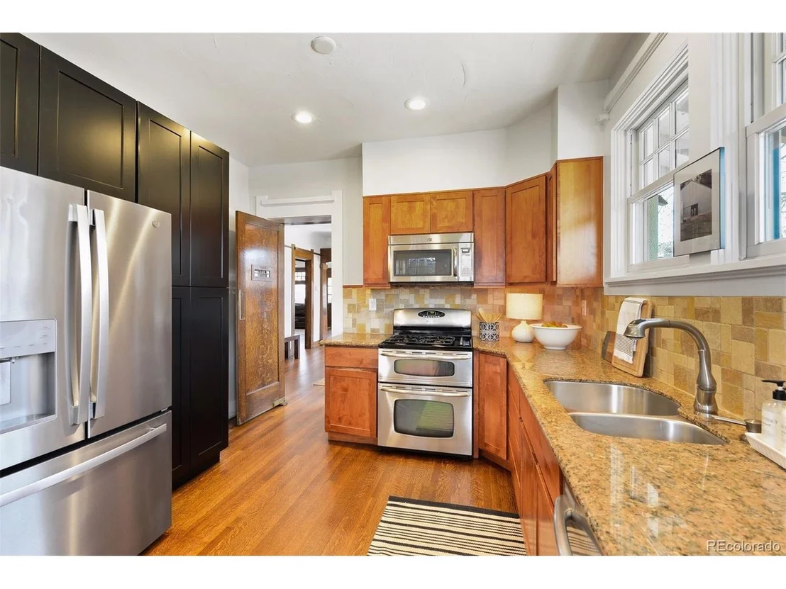 Photo of 1601 Steele St