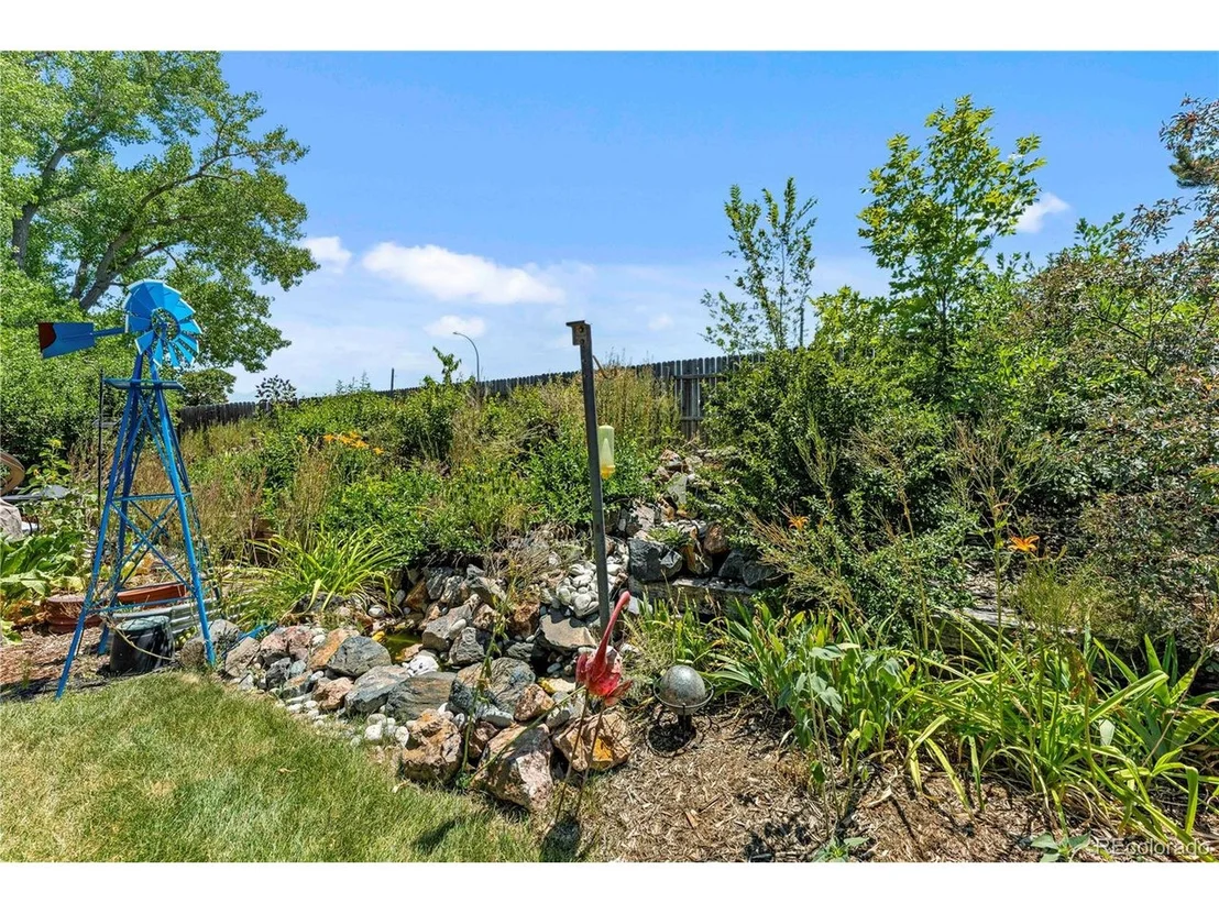 Photo of 8033 Marshall Cir
