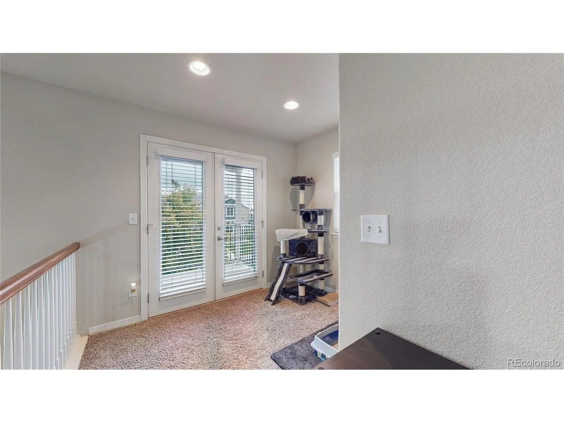 Photo of 415 Wind River Dr