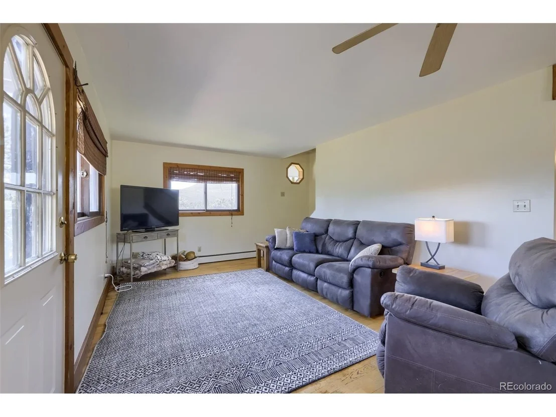 Photo of 6475 High Cir