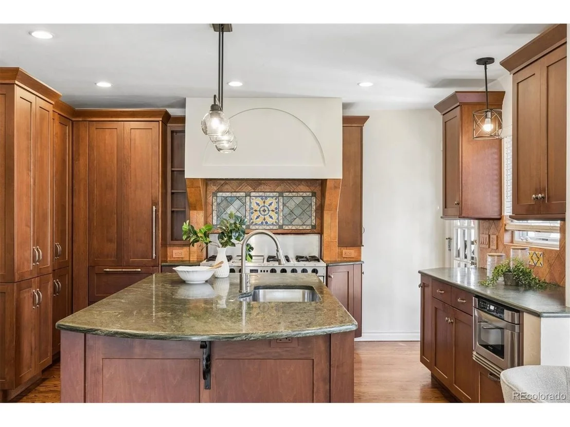 Photo of 6 Ivy Ln