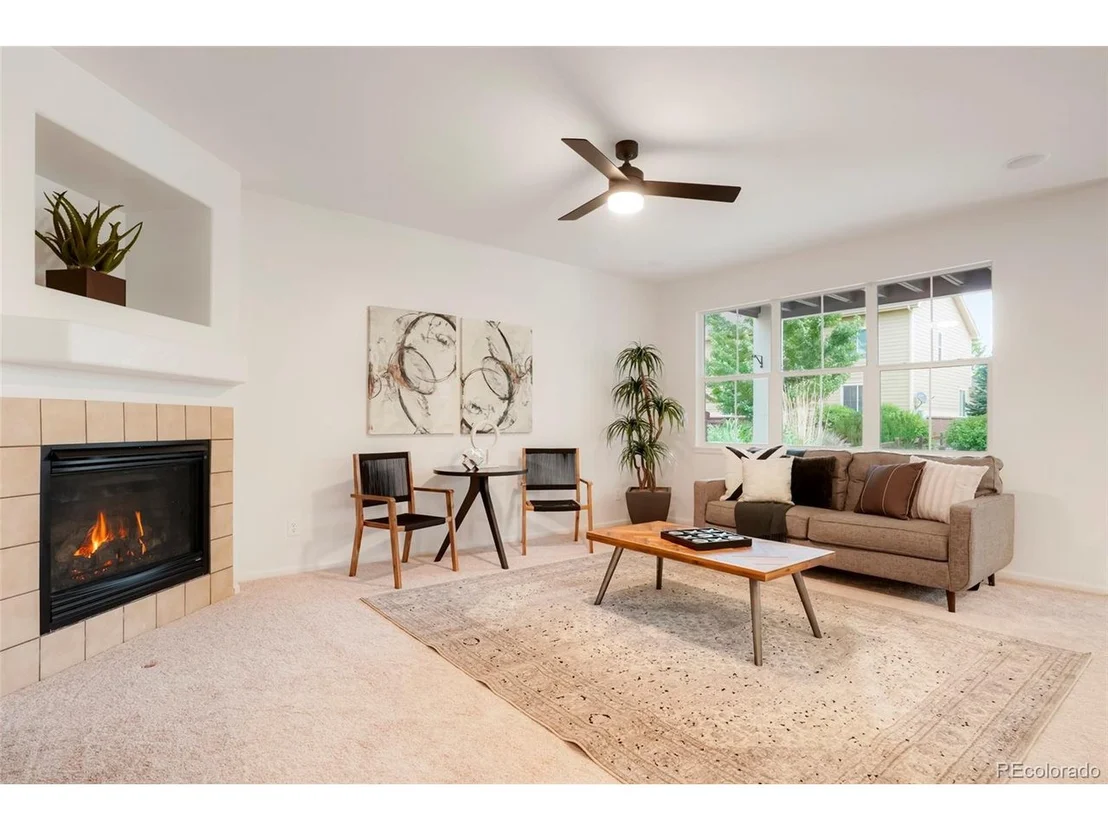 Photo of 520 N Flat Rock Cir