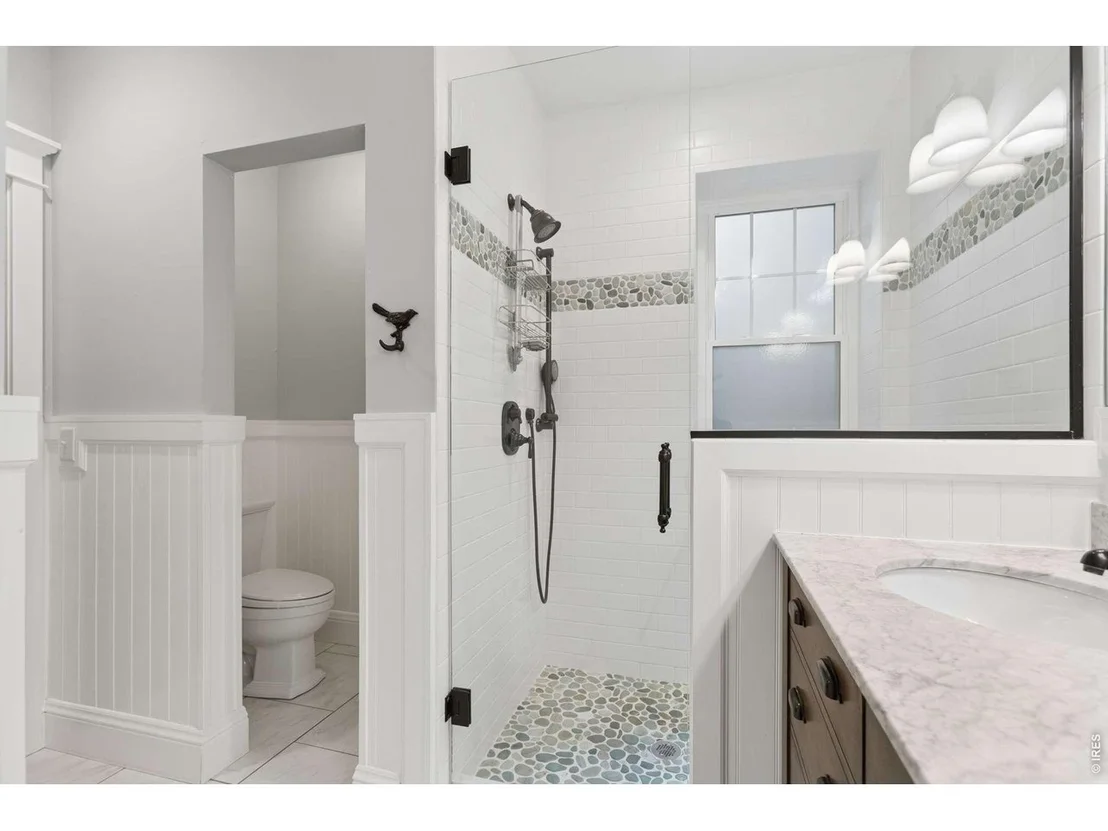 Photo of 512 Marine St