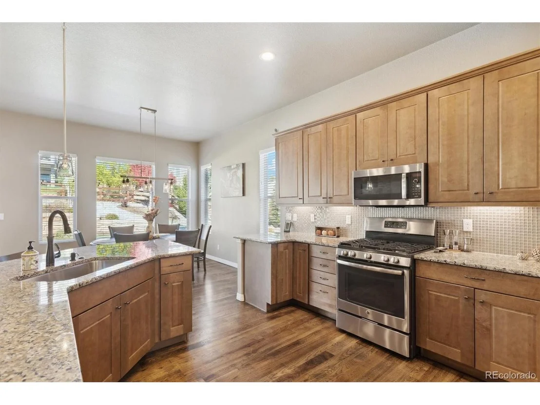 Photo of 3256 Waterfront Dr