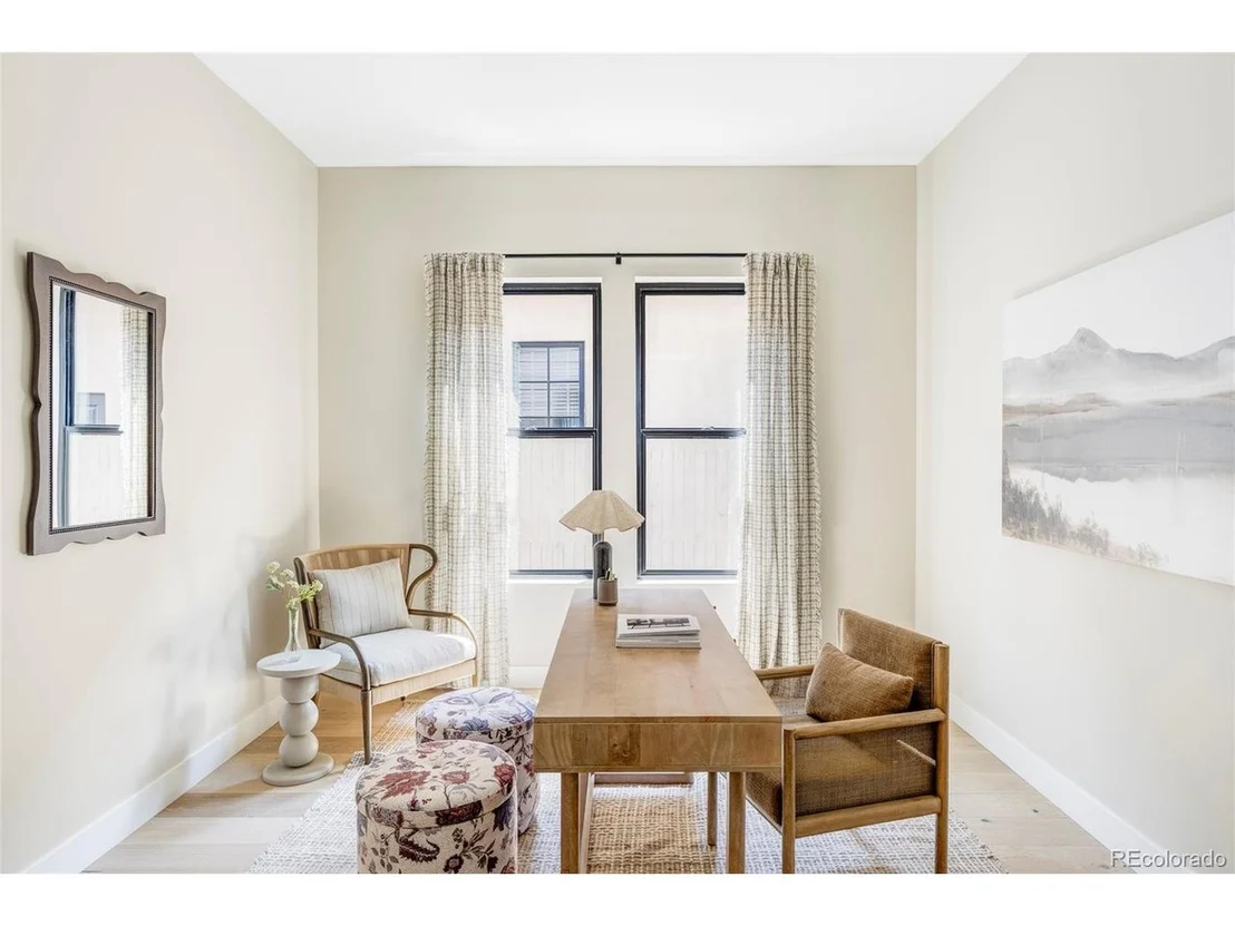 Photo of 330 Elm St