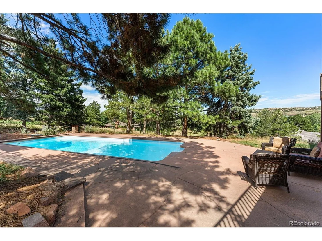 Photo of 15685 Cedarbrook Dr