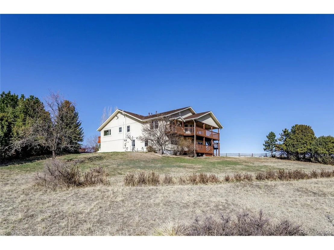 Photo of 6976 Hillpoint Pl