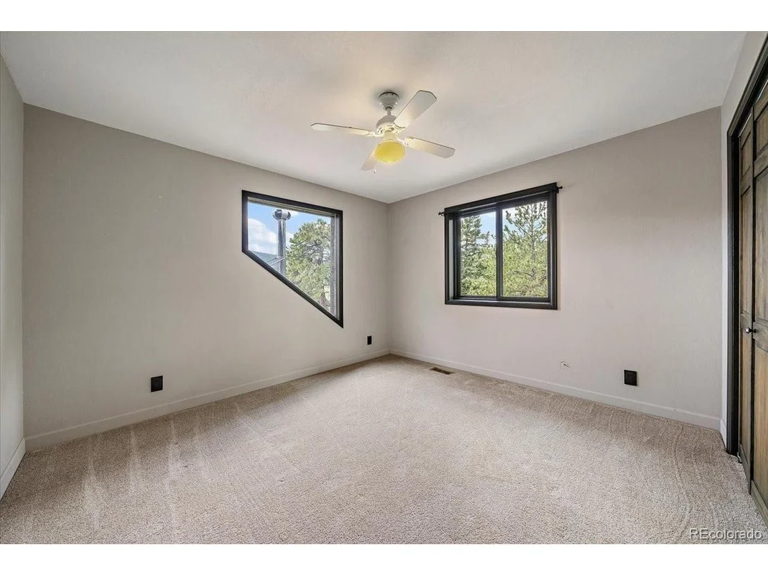 Photo of 32482 Lodgepole Dr