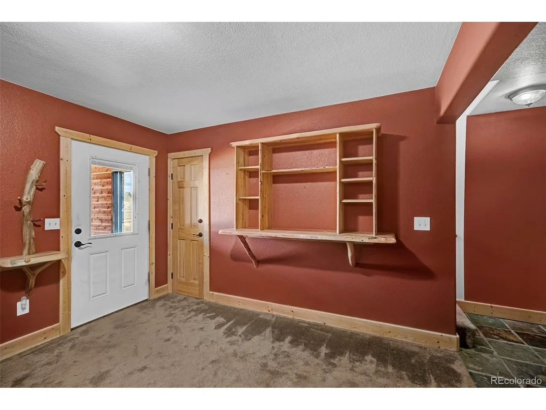 Photo of 2491 Stagestop Rd
