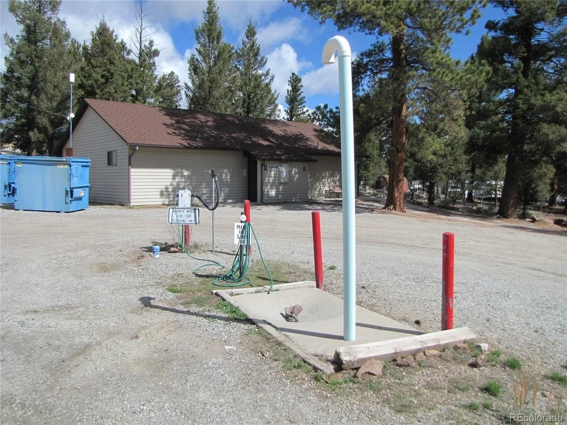 Photo of 594 Lantern Loop