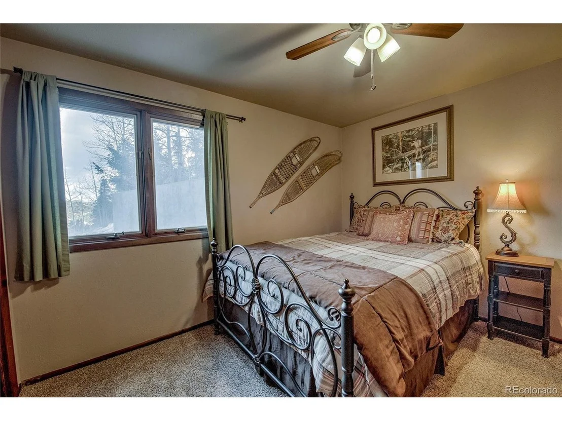 Photo of 637 Rock Rd