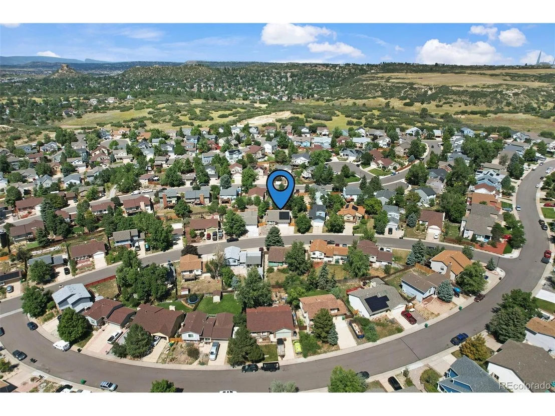 Photo of 2175 Summerfield Dr