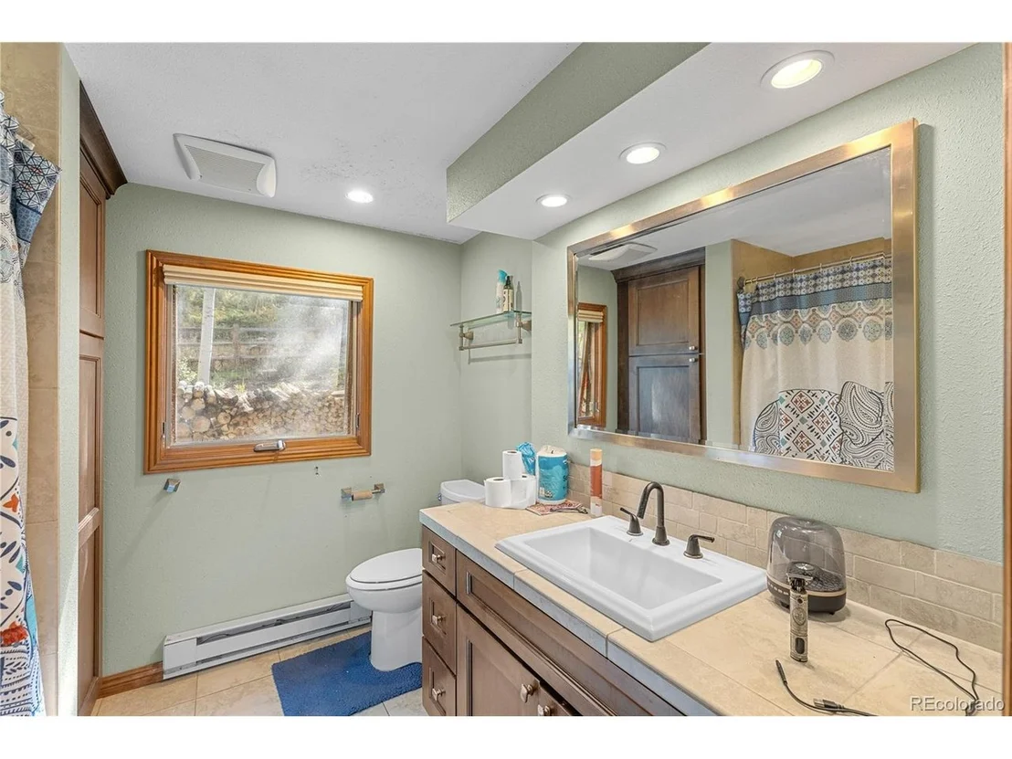 Photo of 208 Deer Path Rd