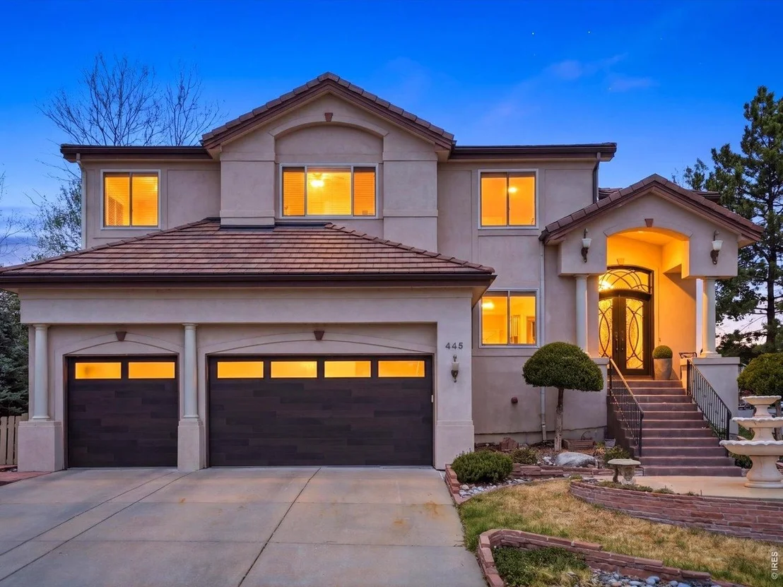 Photo of 445 Edison Pl