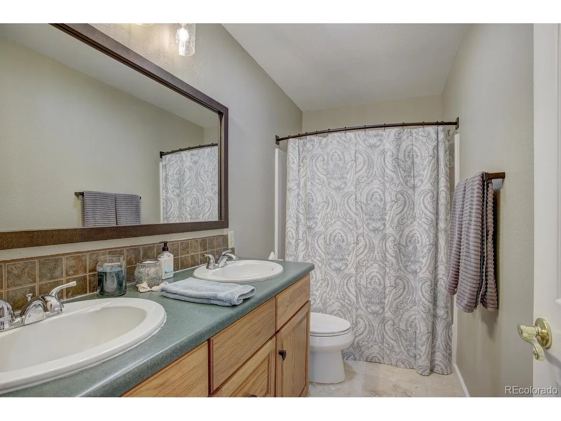 Photo of 18 Foxtail Dr