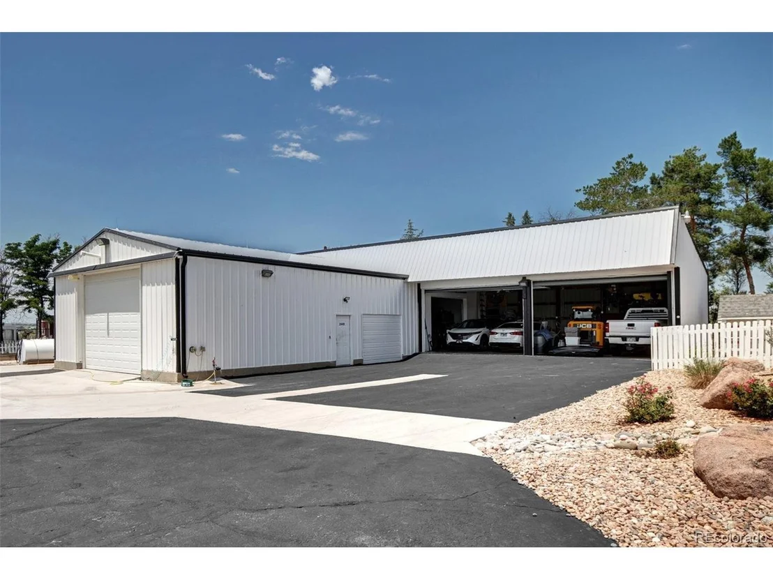 Photo of 2449 County Road 45