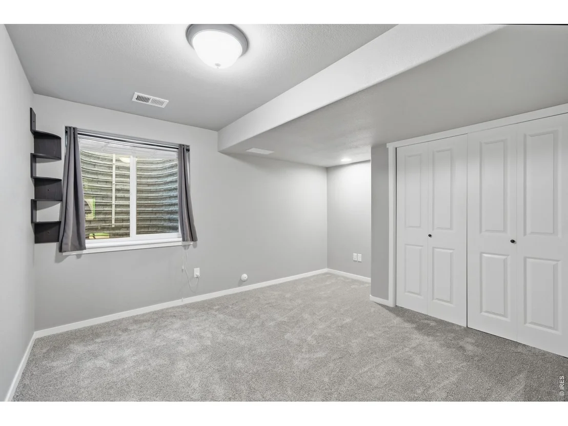 Photo of 347 Linden Oaks Dr