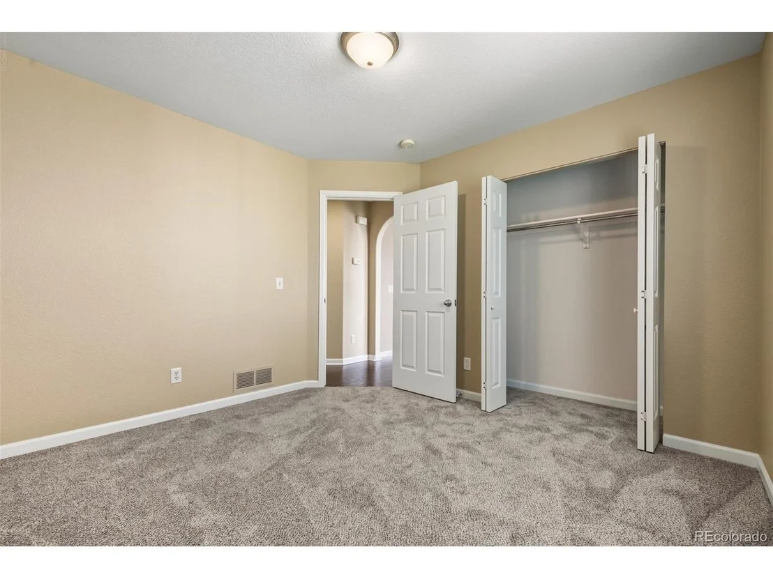 Photo of 385 Cholla Dr