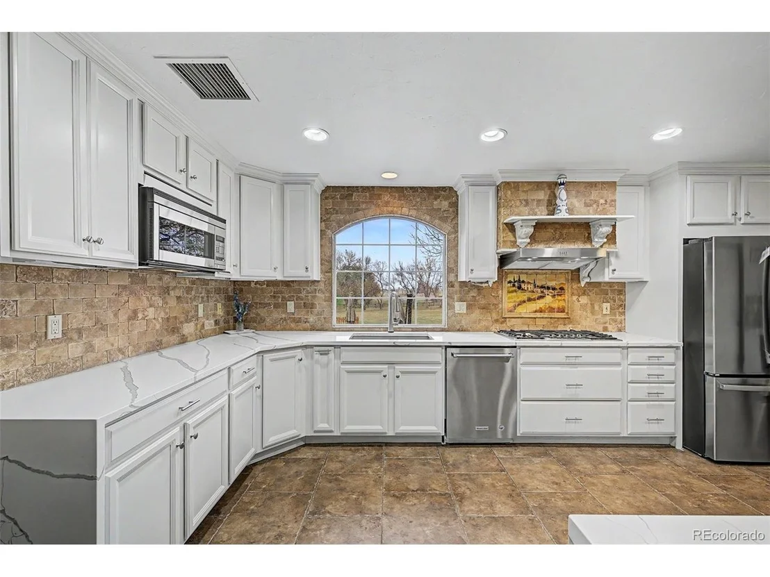 Photo of 150 Starr Ln